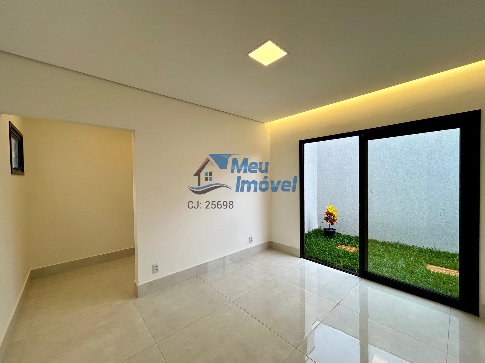 Cond Cooperville Vicente Pires 4 Quartos 2 Suítes 4 Vagas 300 m² Piscina Closet