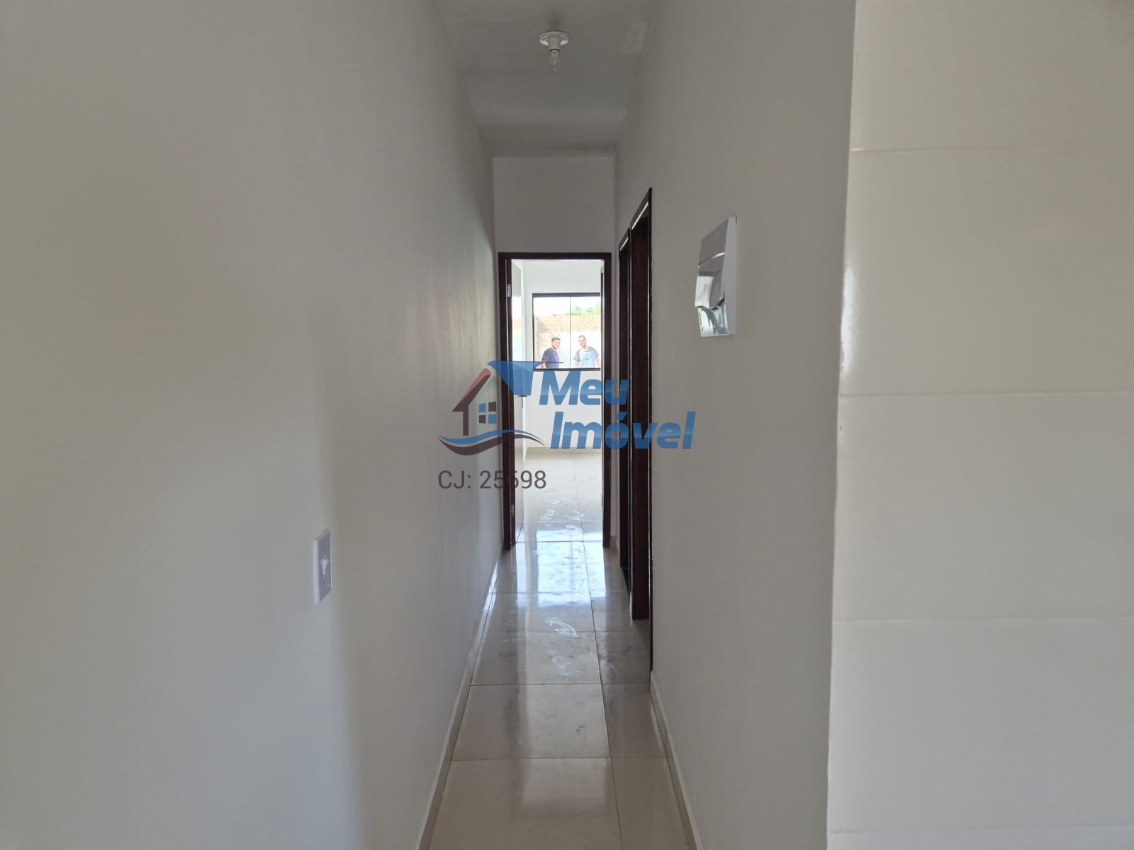 Setor leste luziânia casa 2 quartos 1 suíte 1 vaga 112m² coz