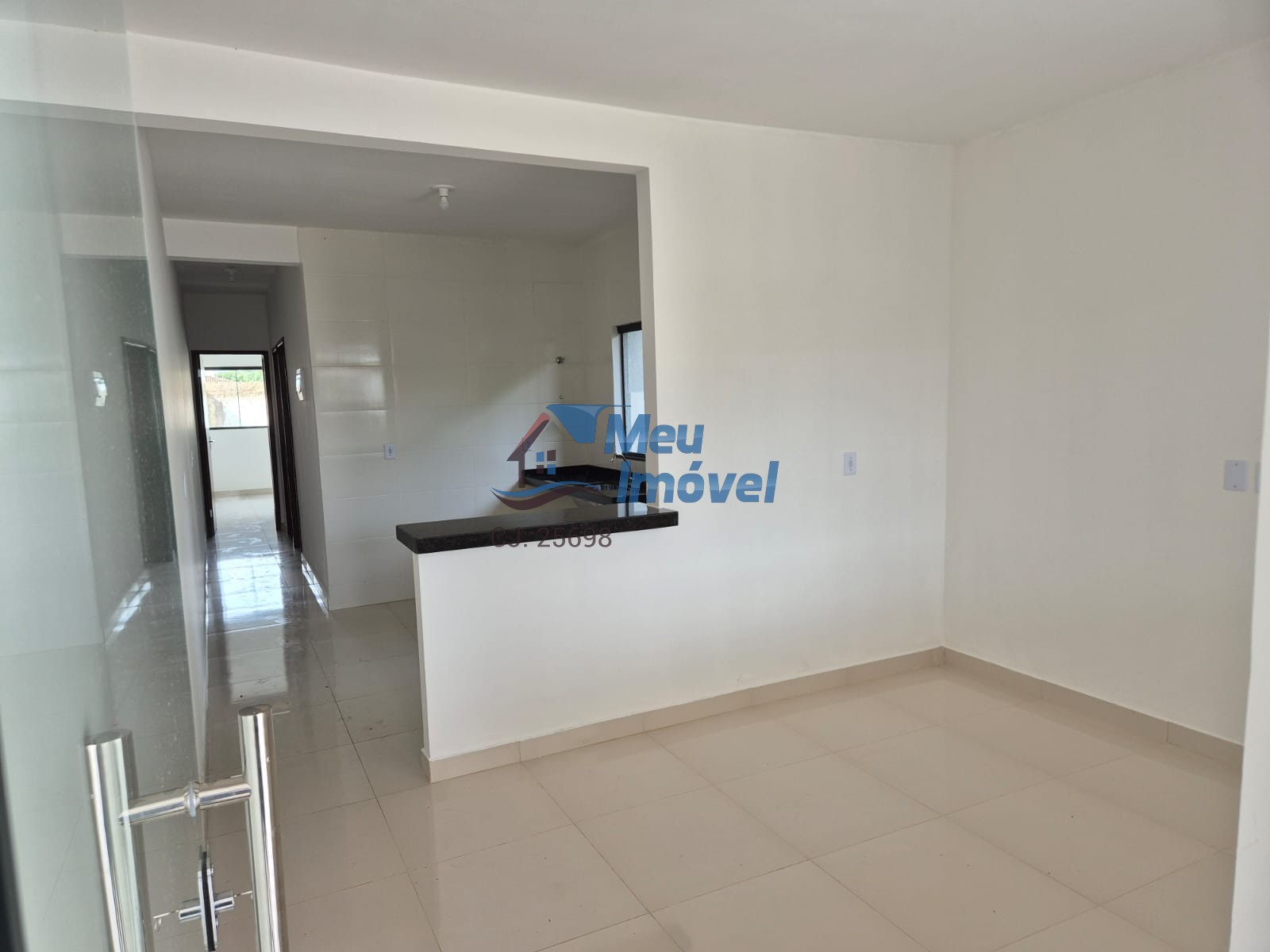 Setor leste luziânia casa 2 quartos 1 suíte 1 vaga 112m² coz