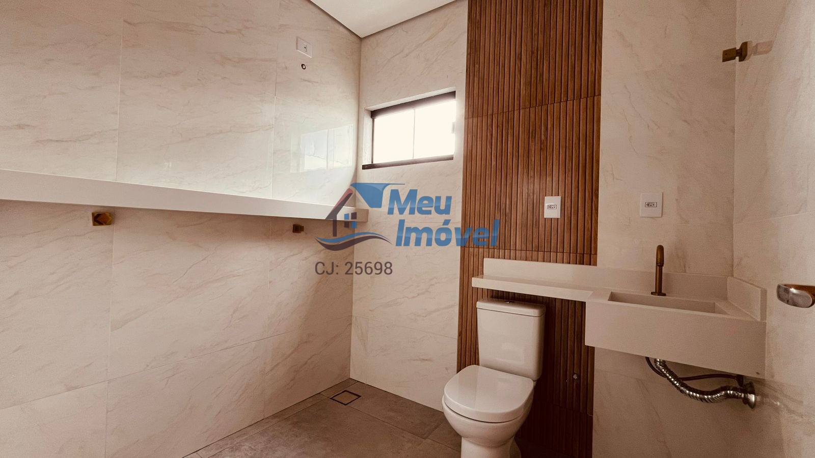 Cond Villa Suíça Cidade Ocidental Sobrado 3 Quartos 3 Suítes 204m² Closet Lavabo