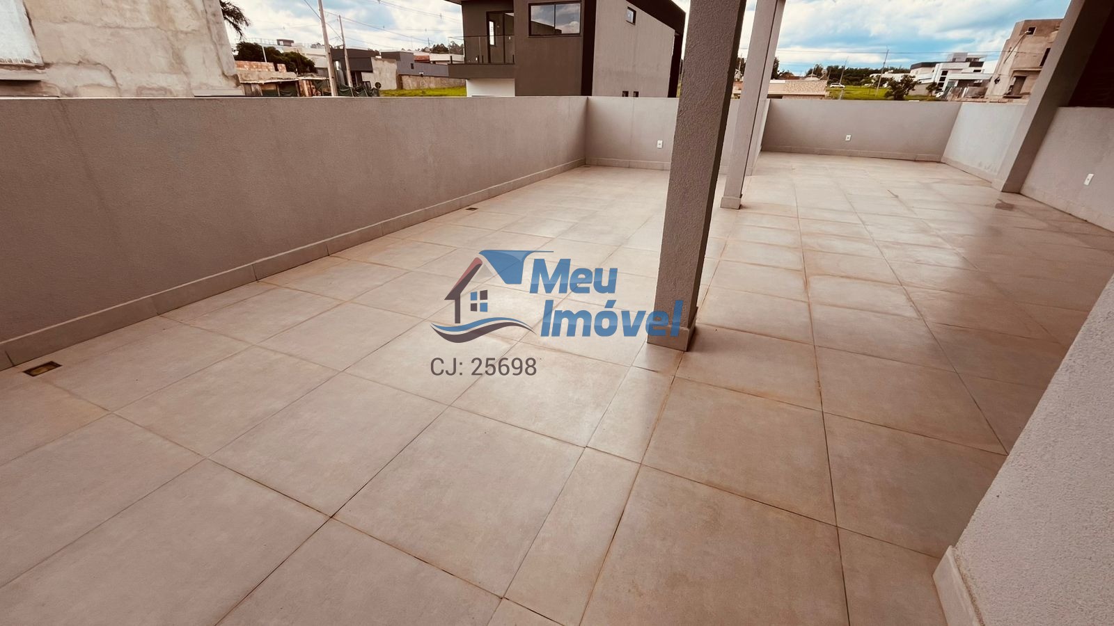 Cond Villa Suíça Cidade Ocidental Sobrado 3 Quartos 3 Suítes 204m² Closet Lavabo