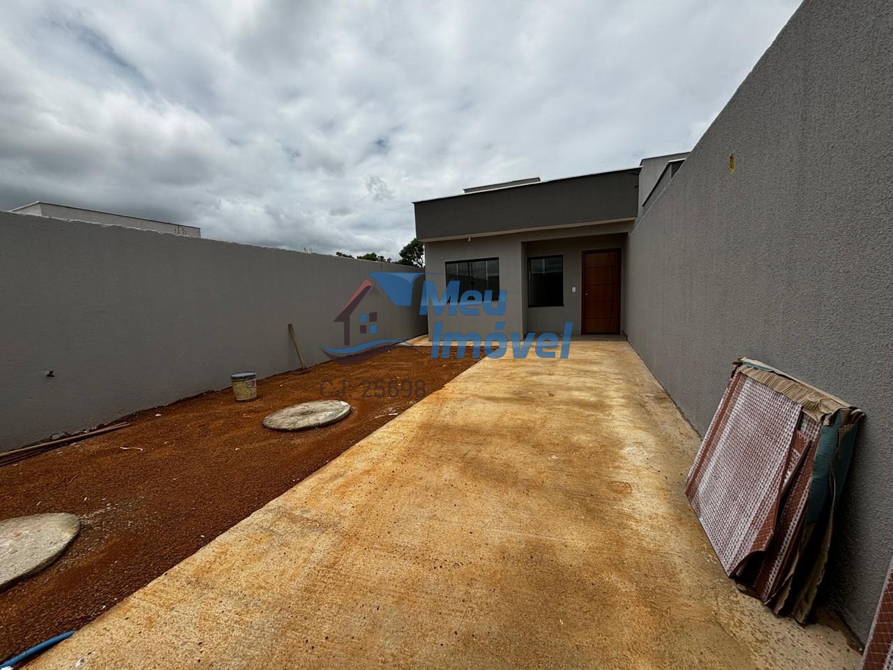Parque Alvorada Luziânia Casa 2 Quartos 3 Vagas 70m² Pia e Bancada Granito