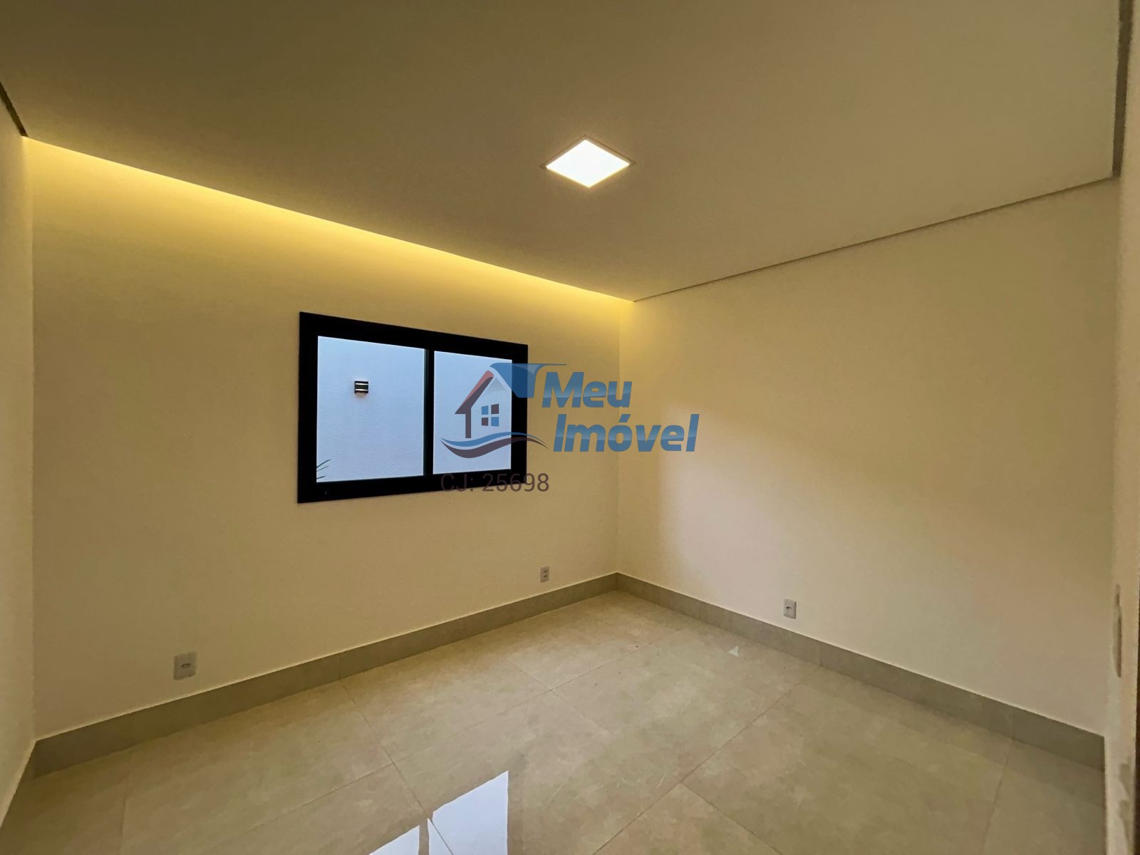 Cond Cooperville Vicente Pires 4 Quartos 2 Suítes 4 Vagas 300 m² Piscina Closet