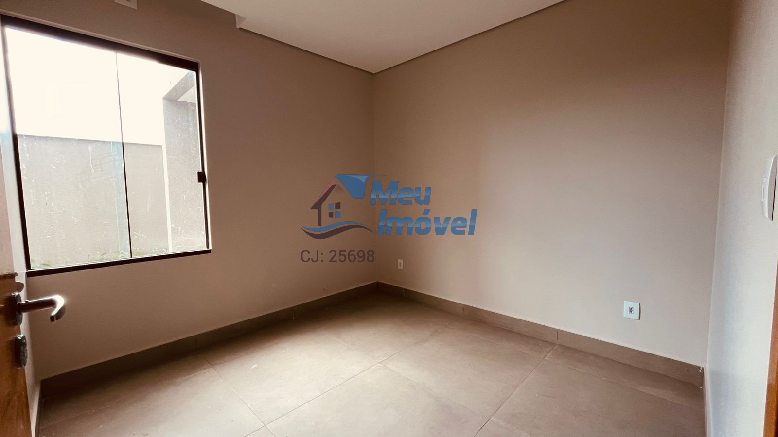 Cond villa suíça cidade ocidental casa 3 quartos 1 suíte 140