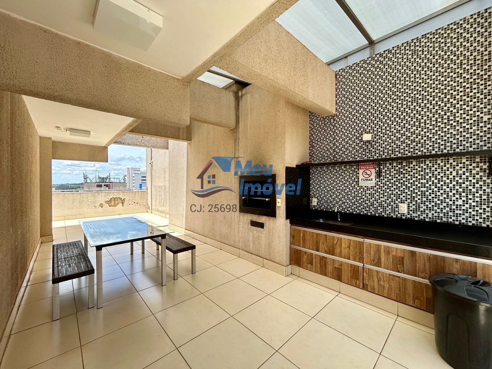 Quadra C3 Taguatinga Centro APTO 2 Quartos 1 Suíte 1 Vaga 78,88m² Reformado