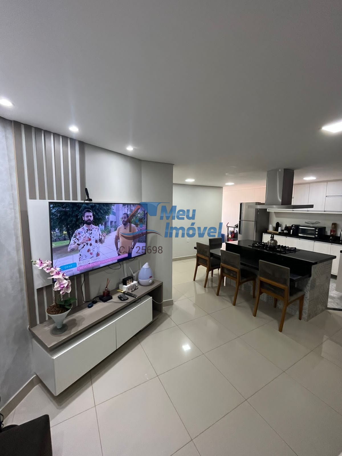 Rua 04 Vicente Pires Apartamento 3 Quartos SUÍTE 1 Vaga Varanda 100m² Elevador