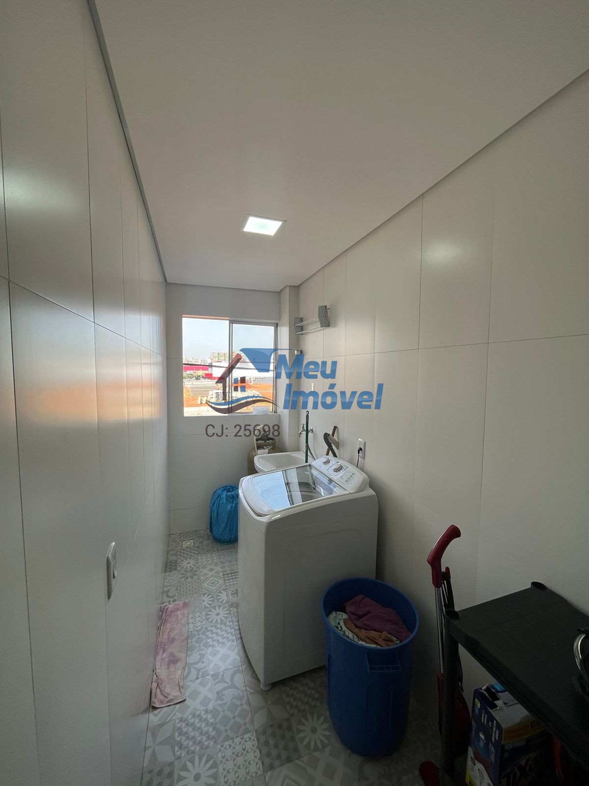 Rua 04 Vicente Pires Apartamento 3 Quartos SUÍTE 1 Vaga Varanda 100m² Elevador