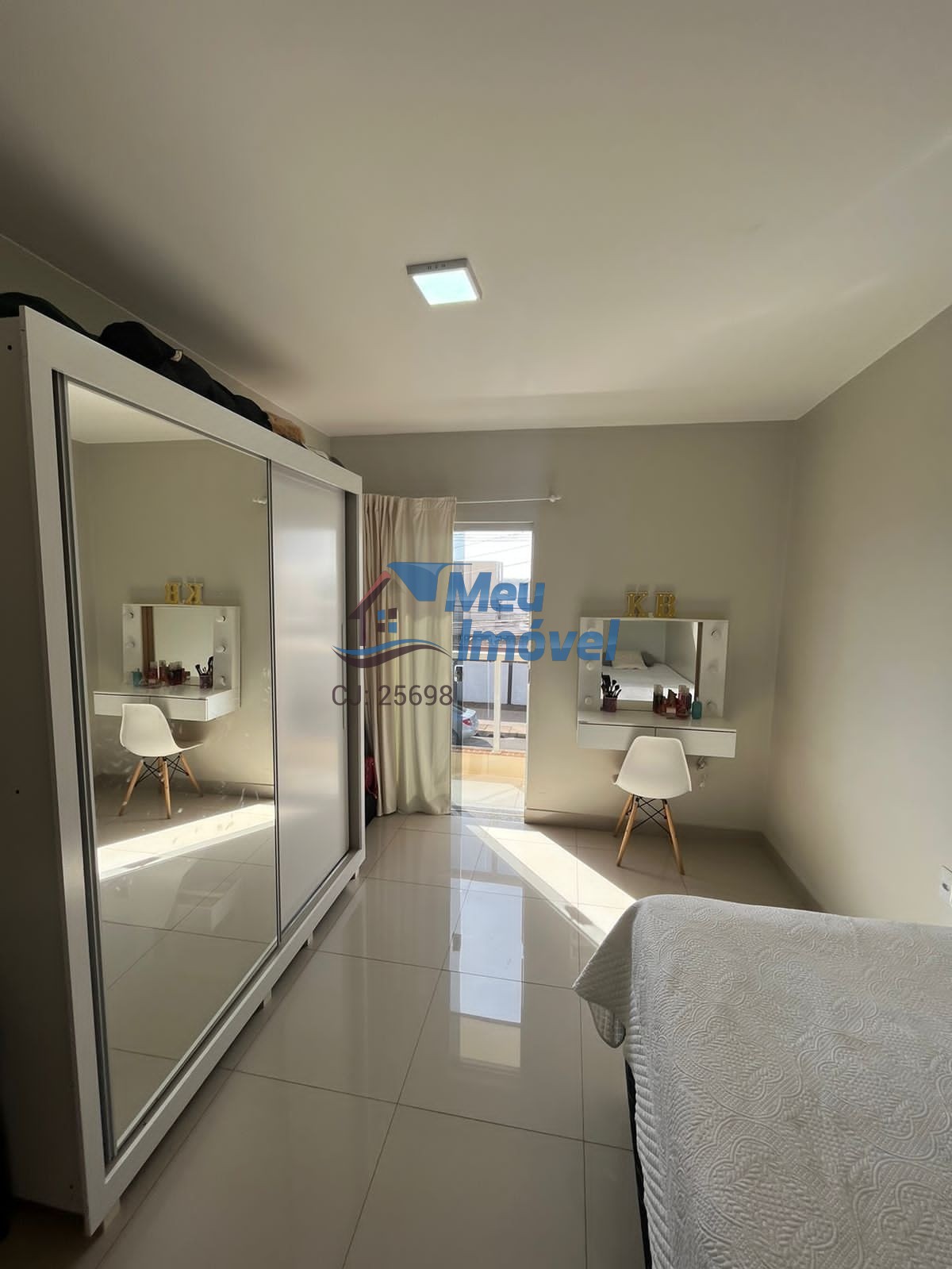Rua 04 Vicente Pires Apartamento 3 Quartos SUÍTE 1 Vaga Varanda 100m² Elevador