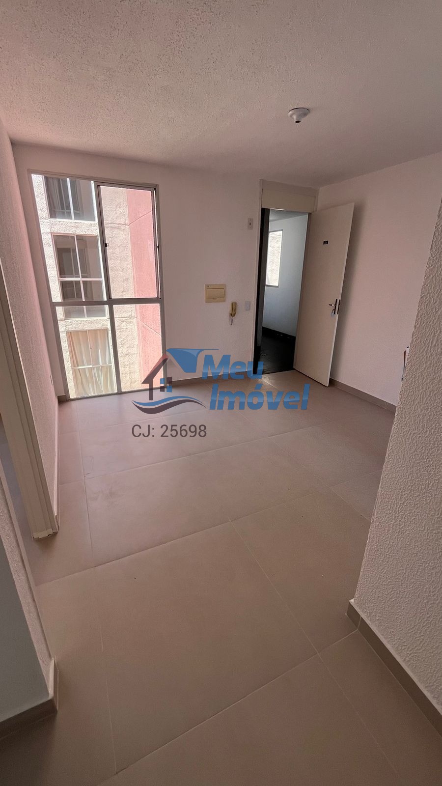 Residencial ville luziânia apto 2 quartos 1 vaga 45m² piso e