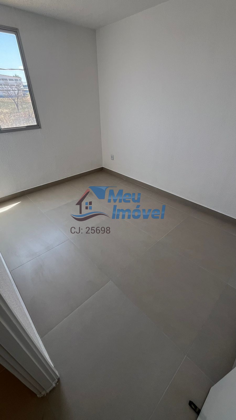 Residencial ville luziânia apto 2 quartos 1 vaga 45m² piso e