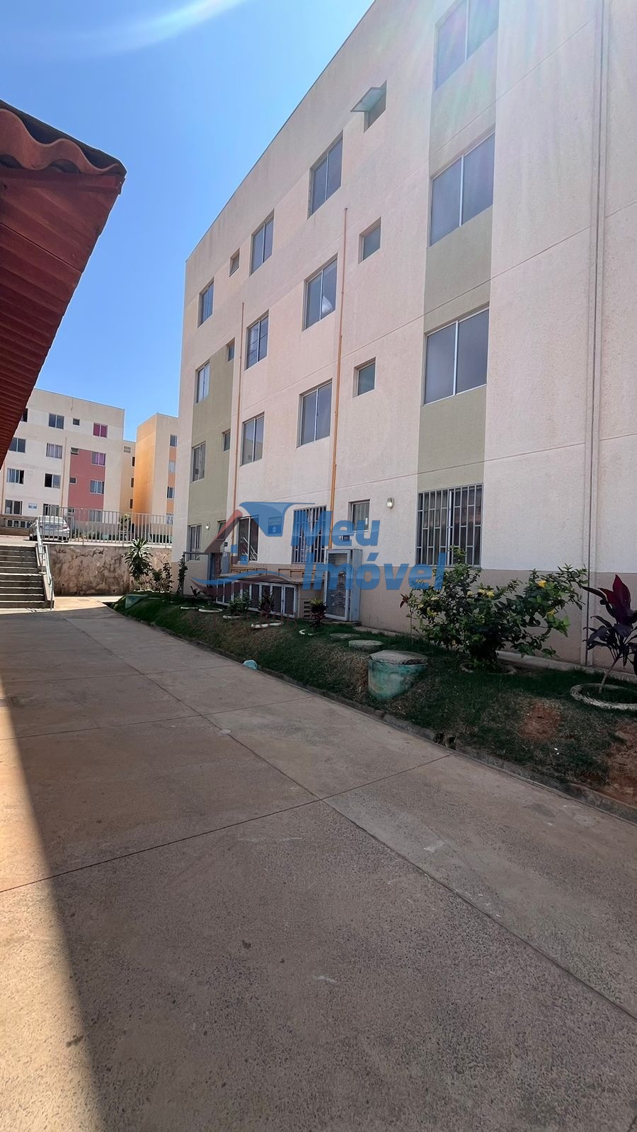 Residencial ville luziânia apto 2 quartos 1 vaga 45m² piso e