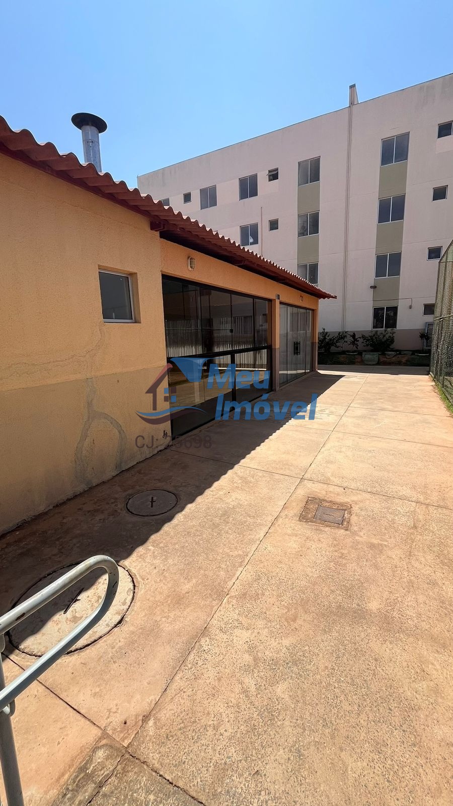 Residencial ville luziânia apto 2 quartos 1 vaga 45m² piso e