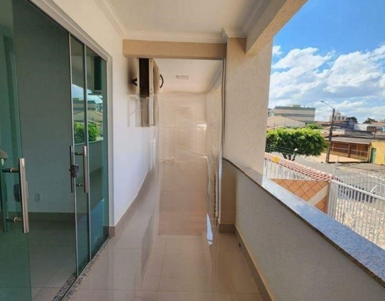 QND 58 Casa Sobrado 6 Quartos 6 Suítes 5 Vagas 360m² Nascente Piscina Reformada