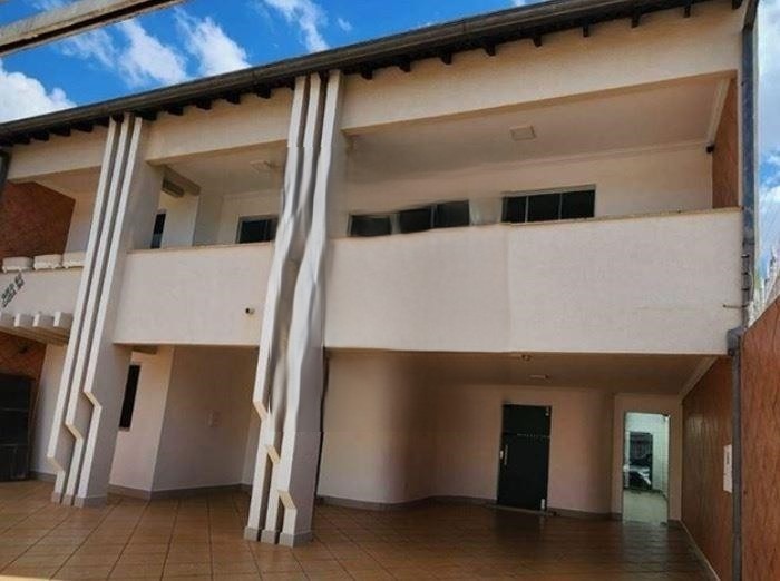 QND 58 Casa Sobrado 6 Quartos 6 Suítes 5 Vagas 360m² Nascente Piscina Reformada
