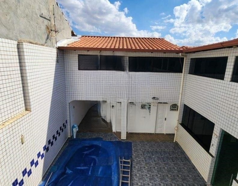 QND 58 Casa Sobrado 6 Quartos 6 Suítes 5 Vagas 360m² Nascente Piscina Reformada