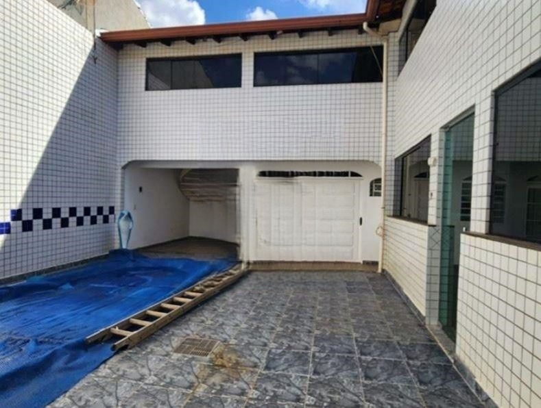 QND 58 Casa Sobrado 6 Quartos 6 Suítes 5 Vagas 360m² Nascente Piscina Reformada