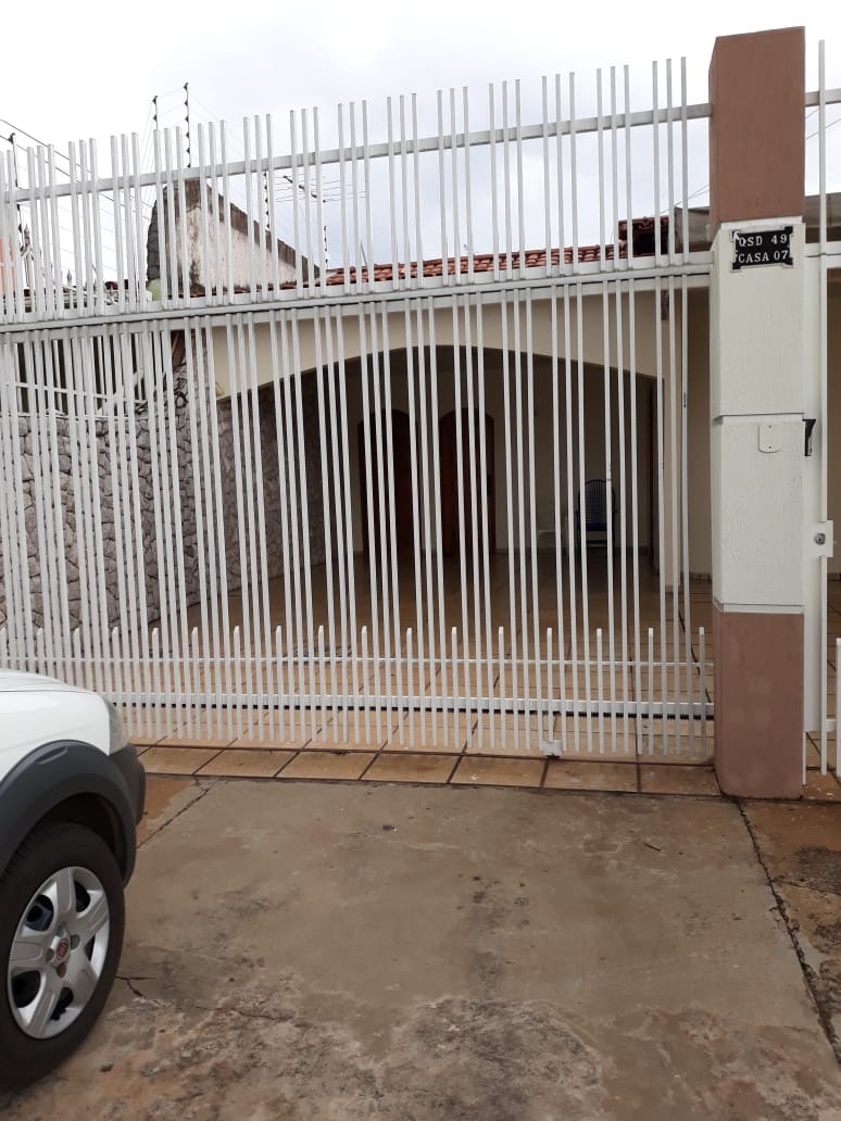 Qsd 49 taguatinga sul casa de laje 3 quartos 300m² 5 vagas e