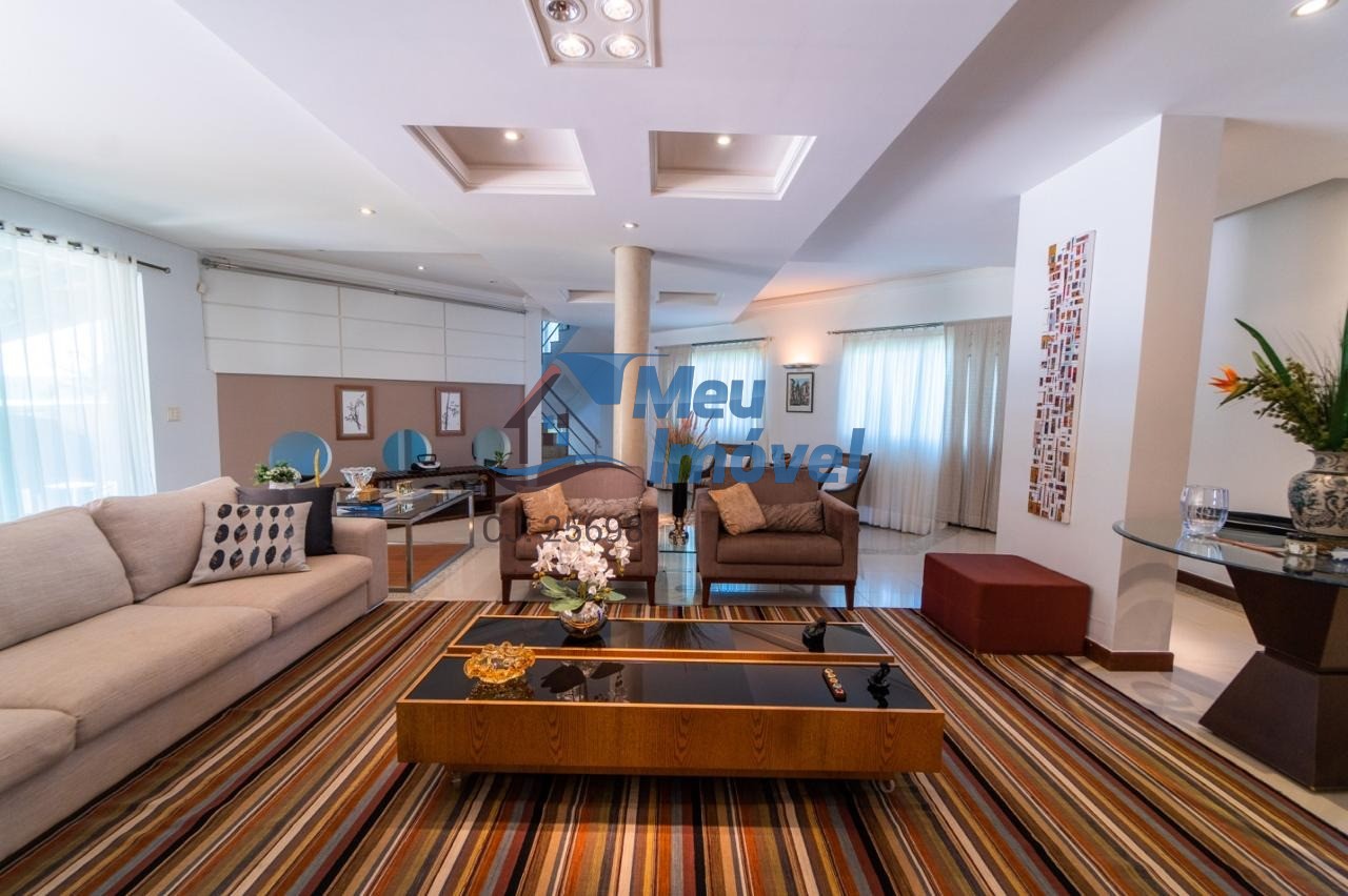 Casa, 7 quartos, 856 m² - Foto 3