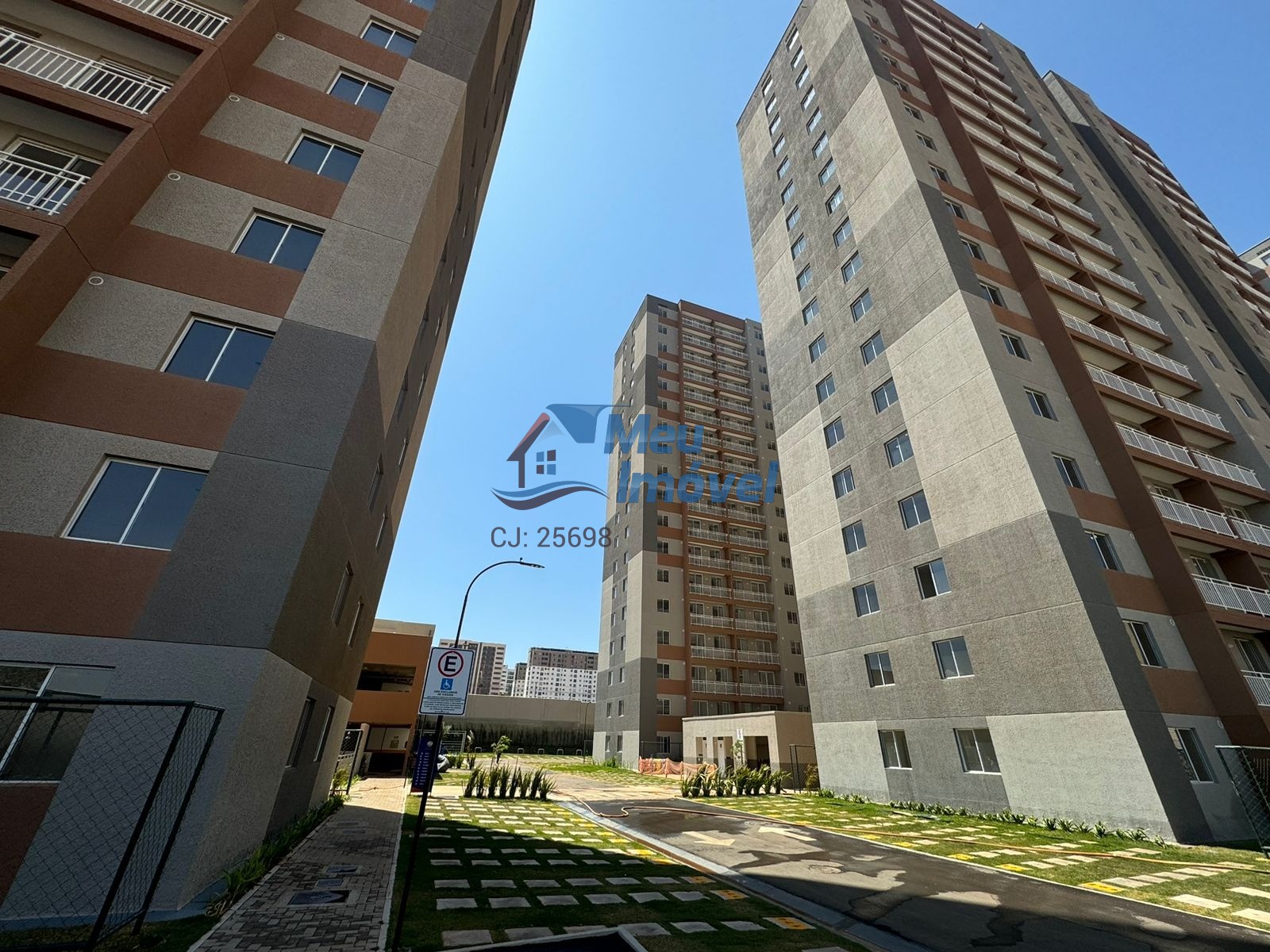 Quadra 301 Res Horizonte Samambaia Sul Venda 2 Quartos 49m² 1 VG Varanda