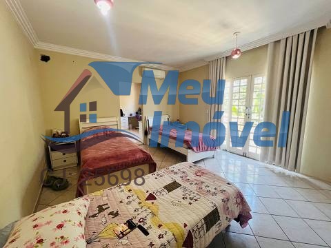 Rua 4C Chácara 15, 15 Setor Habitacional Vicente Pires Casa 4 Quartos 3 Suíte 4 Vaga 400 m²