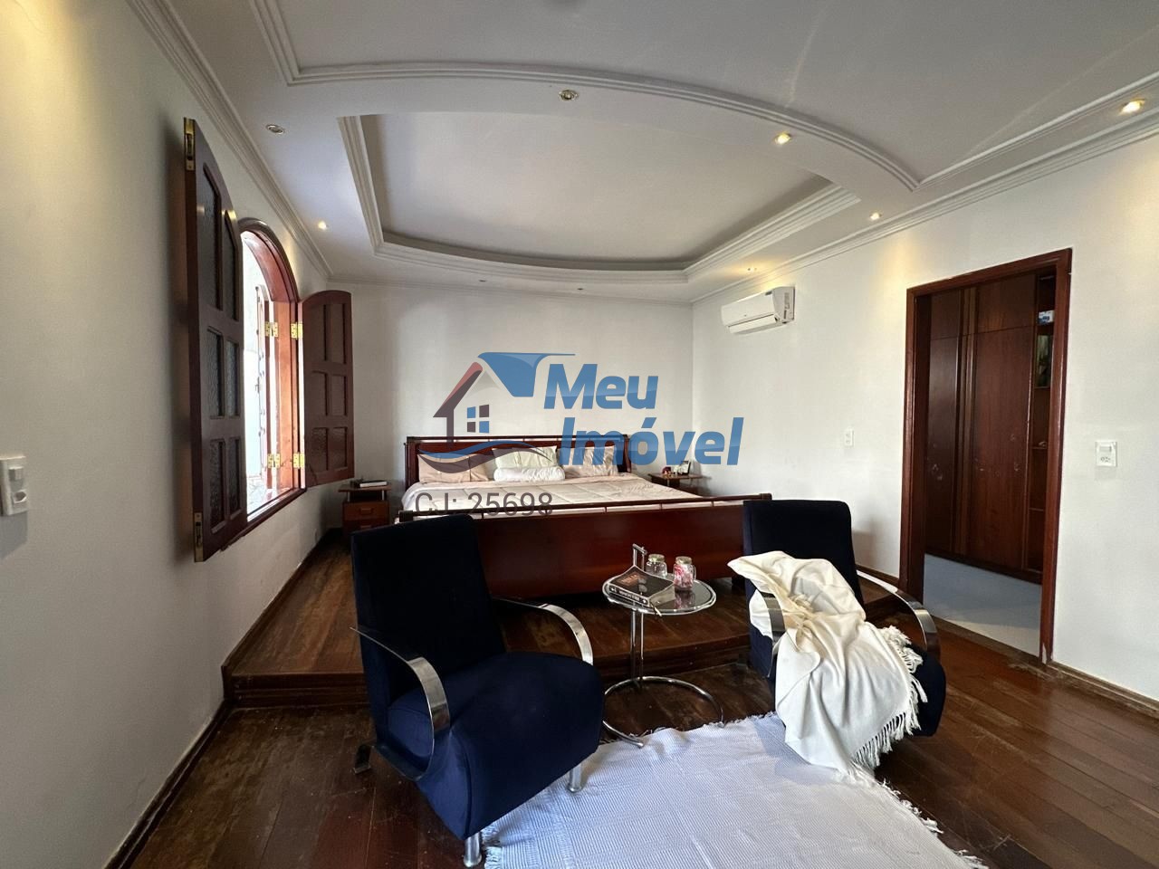 Arniqueiras Casa 6 Quartos 6 Suítes 600 m² Closet Banheira Jardim de Inverno