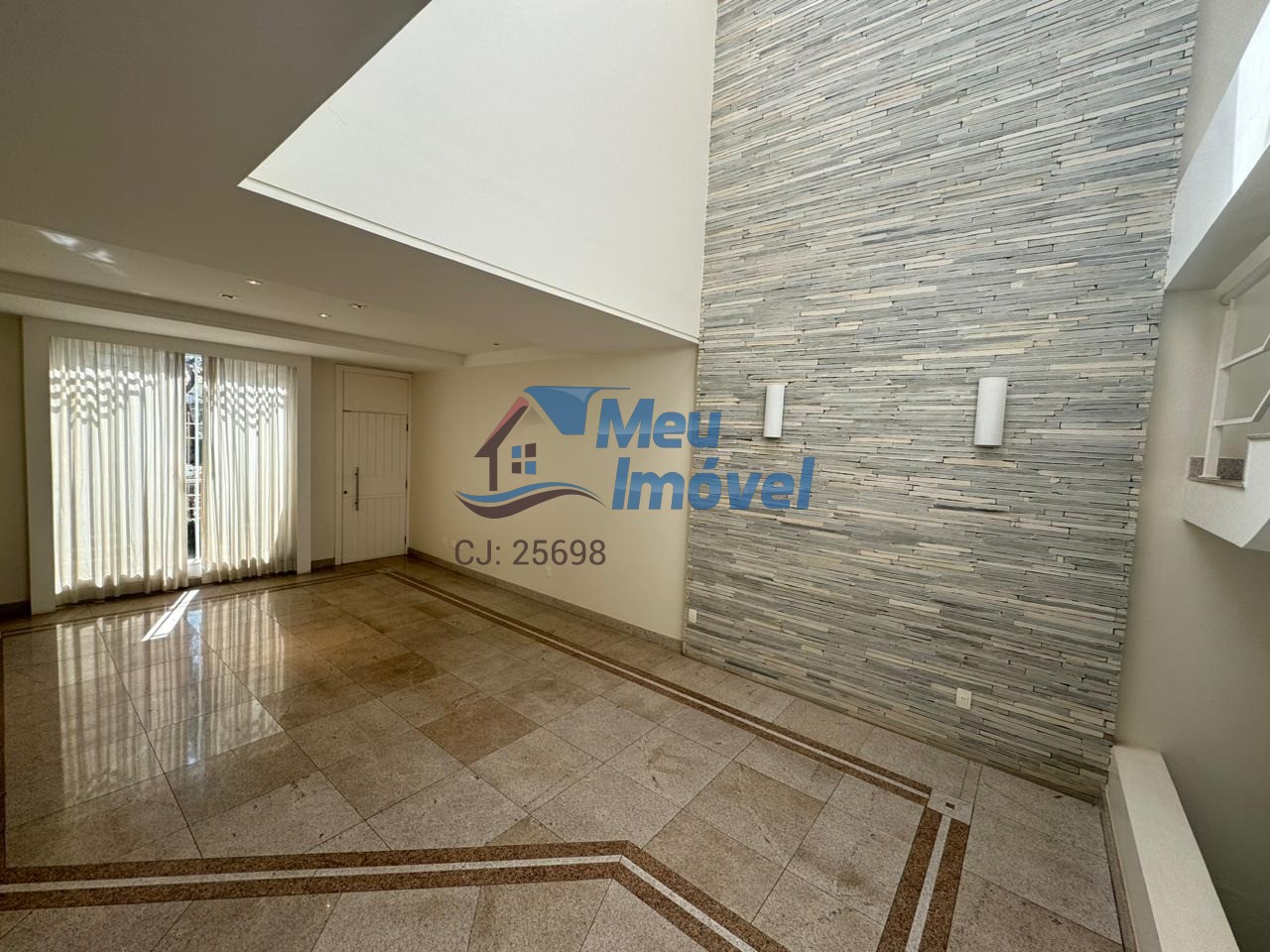 SHIGS 713 Asa Sul Casa 4 Quartos 4 Suítes 8 Vagas 493m² Closet Área de Lazer