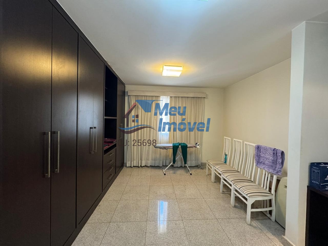 SHIGS 713 Asa Sul Casa 4 Quartos 4 Suítes 8 Vagas 493m² Closet Área de Lazer