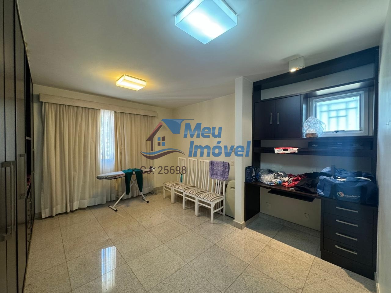 SHIGS 713 Asa Sul Casa 4 Quartos 4 Suítes 8 Vagas 493m² Closet Área de Lazer