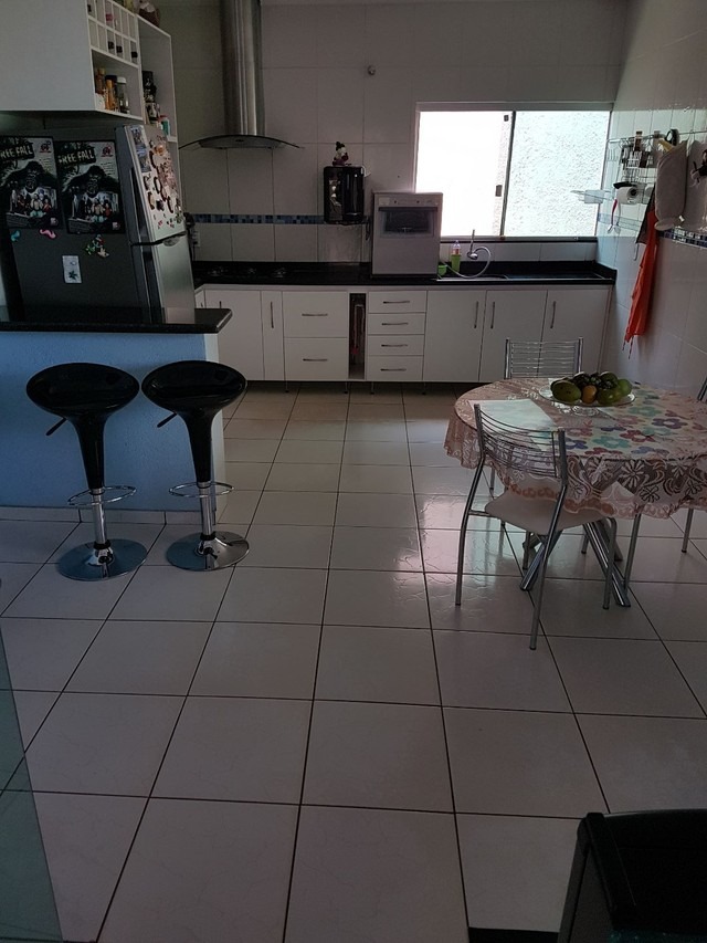 Rua 12 residencial inajá vicente 43 quartos 3 suítes 4 vagas