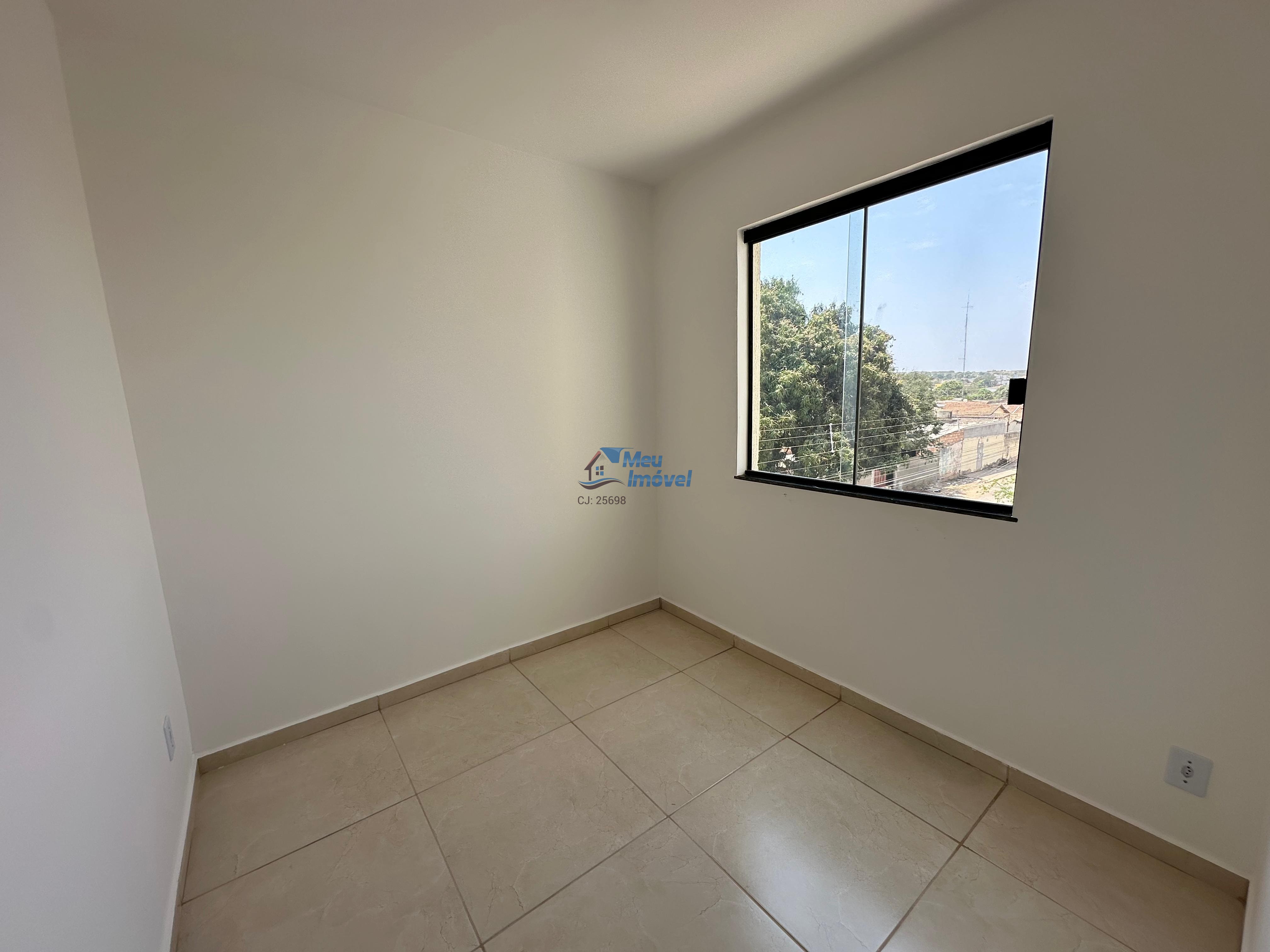 Jardim ingá luziânia apto 3 quartos 1 vaga 66m² área de serv