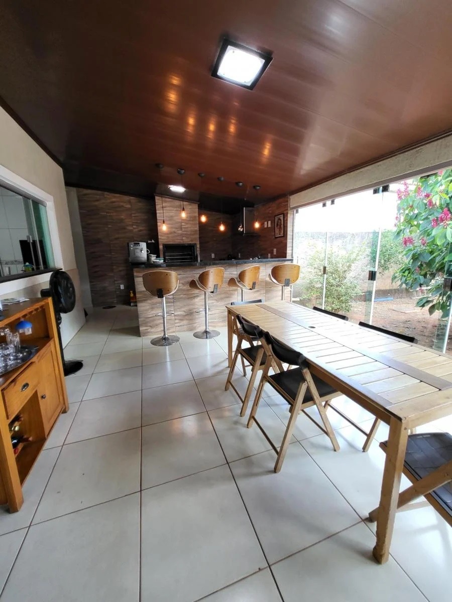 Rua 6 Vicente Pires Casa Condomínio 3 Quartos 2 Suítes 4 Vagas Lote 800 m²