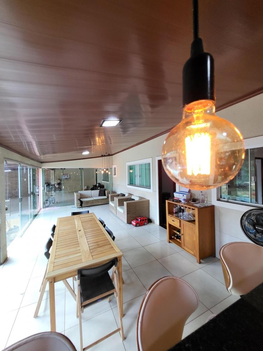 Rua 6 Vicente Pires Casa Condomínio 3 Quartos 2 Suítes 4 Vagas Lote 800 m²