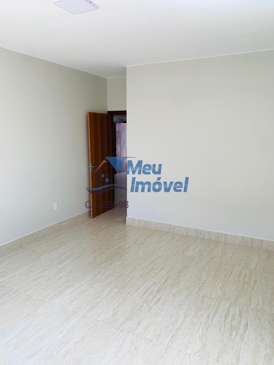 Santa luzia luziânia casa 3 quartos suíte 3 vagas 125m² área