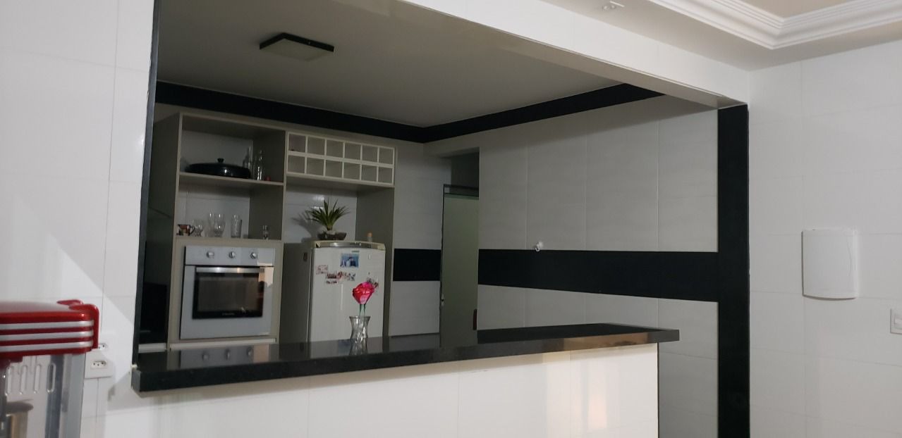 Casa, 4 quartos, 249 m² - Foto 12