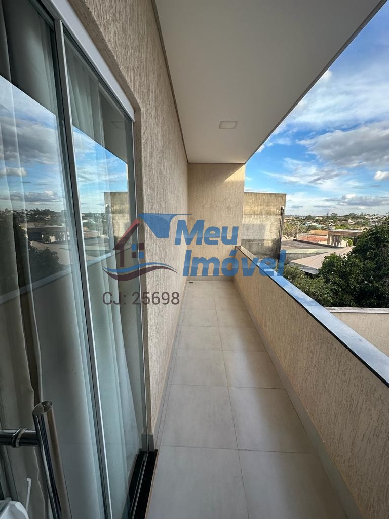 Arniqueiras Conjunto 4 Casa Sobrado 4 Quartos todos com suíte 1 closet Piscina
