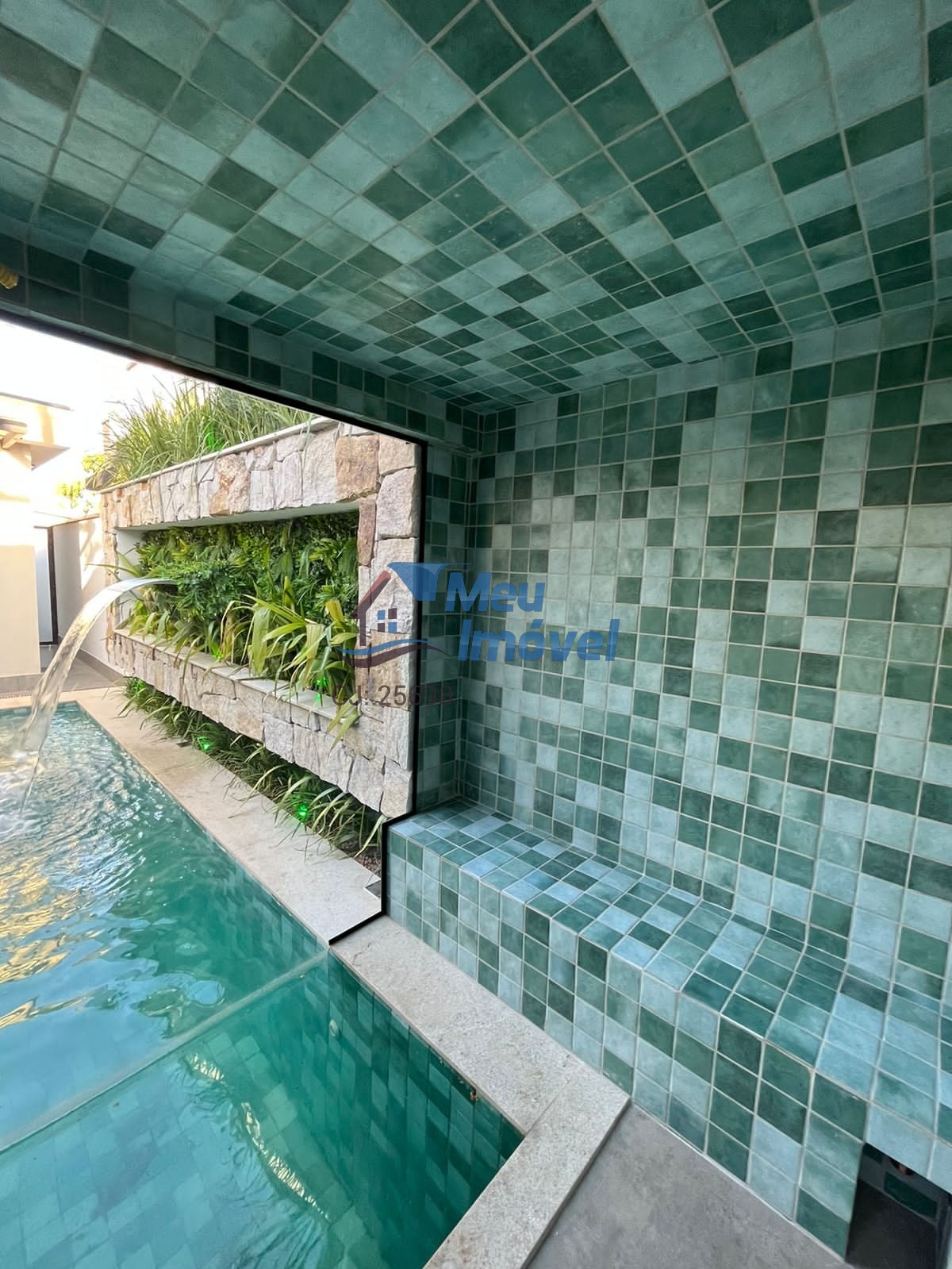 Casa RUA 12/10 Vicente Pires Casa 4 Quartos 4 Suítes Lote 400 m² PISCINA