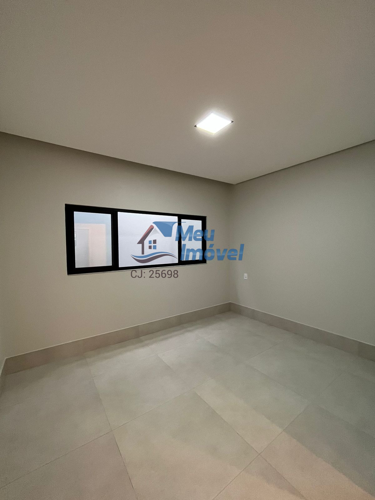 Casa RUA 12/10 Vicente Pires Casa 4 Quartos 4 Suítes Lote 400 m² PISCINA