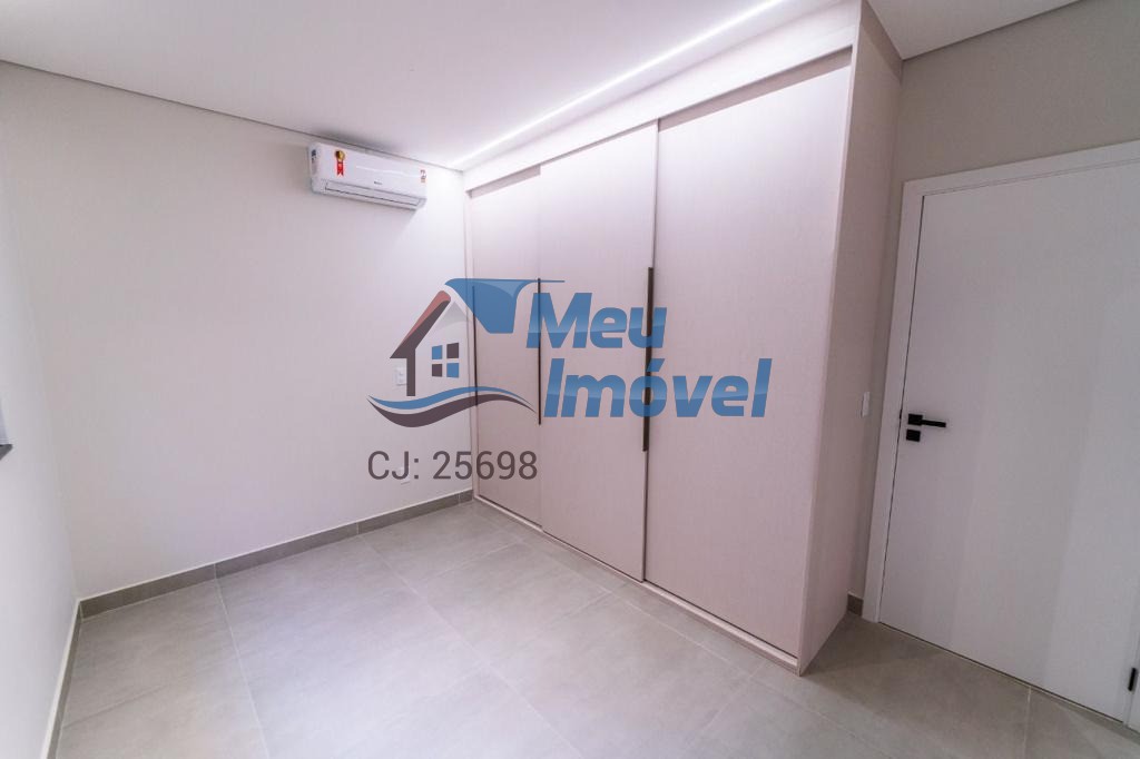 Rua 4C Vicente Pires Casa 4 Suítes 4 Vagas Lote 365 m² Útil 400 m²