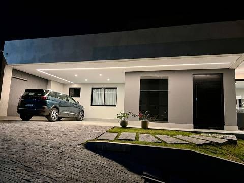 Sha conjunto 4 arniqueiras casa laje 3 quartos 3 suítes 4 va