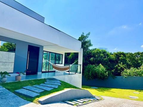 SHA Conjunto 4 Arniqueiras Casa Laje 3 Quartos 3 Suítes 4 Vagas 600 m² Cessão