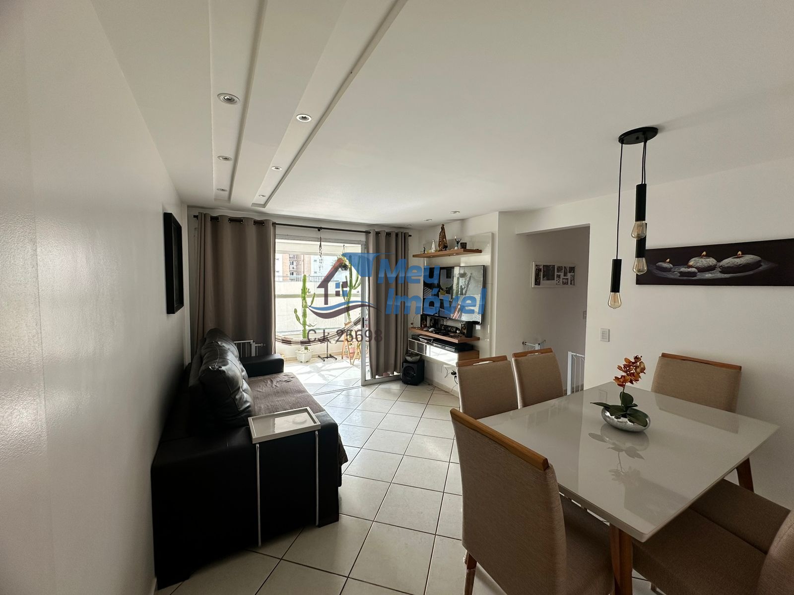 Quadra 201 Imprensa I 2 Quartos 1 Suíte 2 Vagas 78m² Armários Área de Serviço