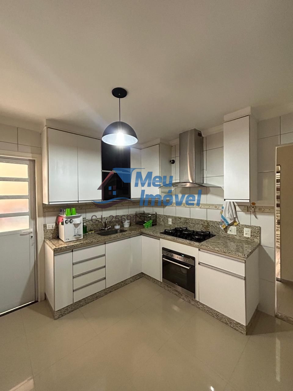 QR 212 Casa Samambaia Sobrado 4 Quartos c/ 2 Suíte 3 Vagas 120 m² churrasqueira