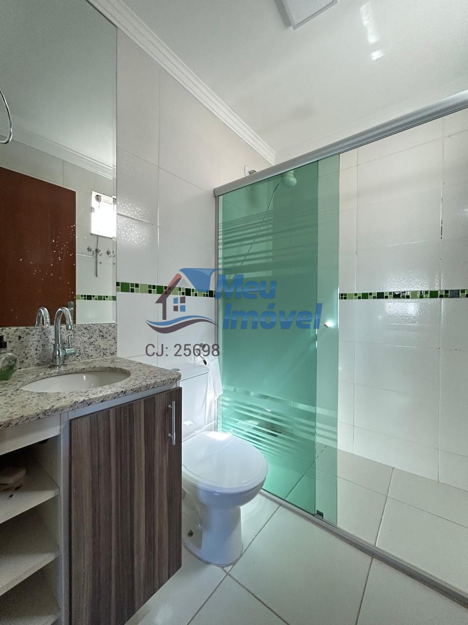 QR 212 Casa Samambaia Sobrado 4 Quartos c/ 2 Suíte 3 Vagas 120 m² churrasqueira