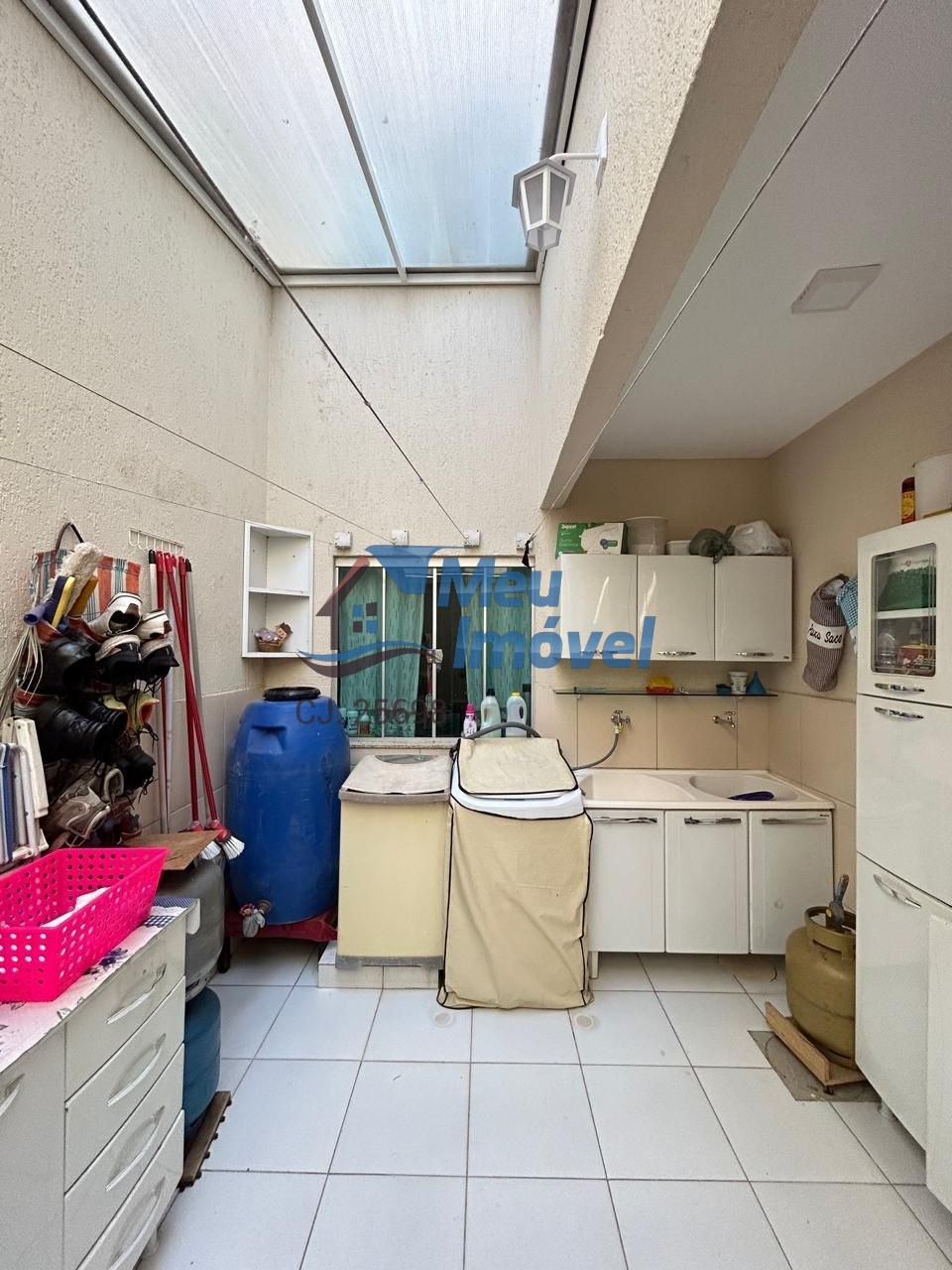 QR 212 Casa Samambaia Sobrado 4 Quartos c/ 2 Suíte 3 Vagas 120 m² churrasqueira