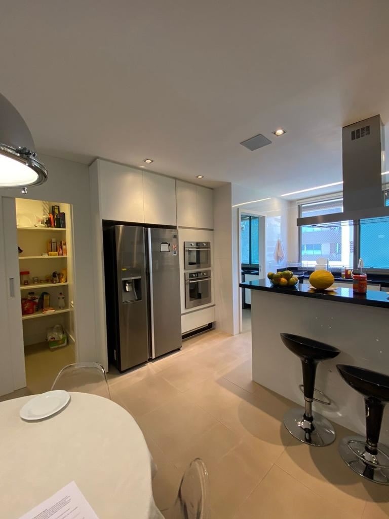 Apartamento, 4 quartos, 229 m² - Foto 6