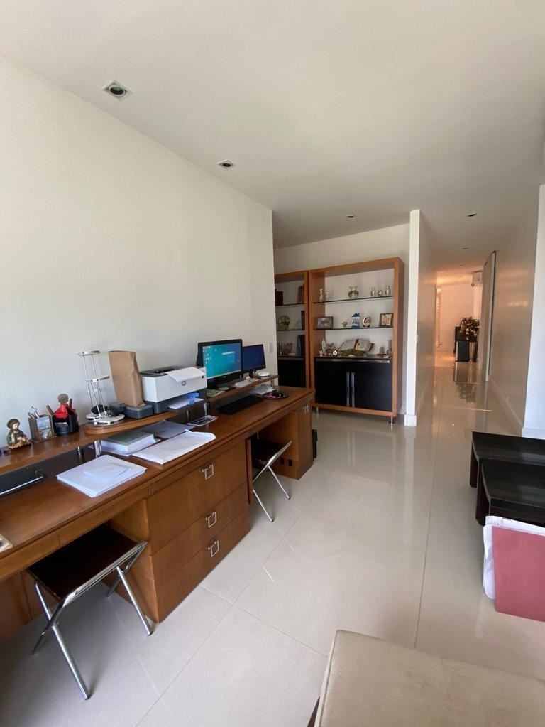 Apartamento, 4 quartos, 229 m² - Foto 11