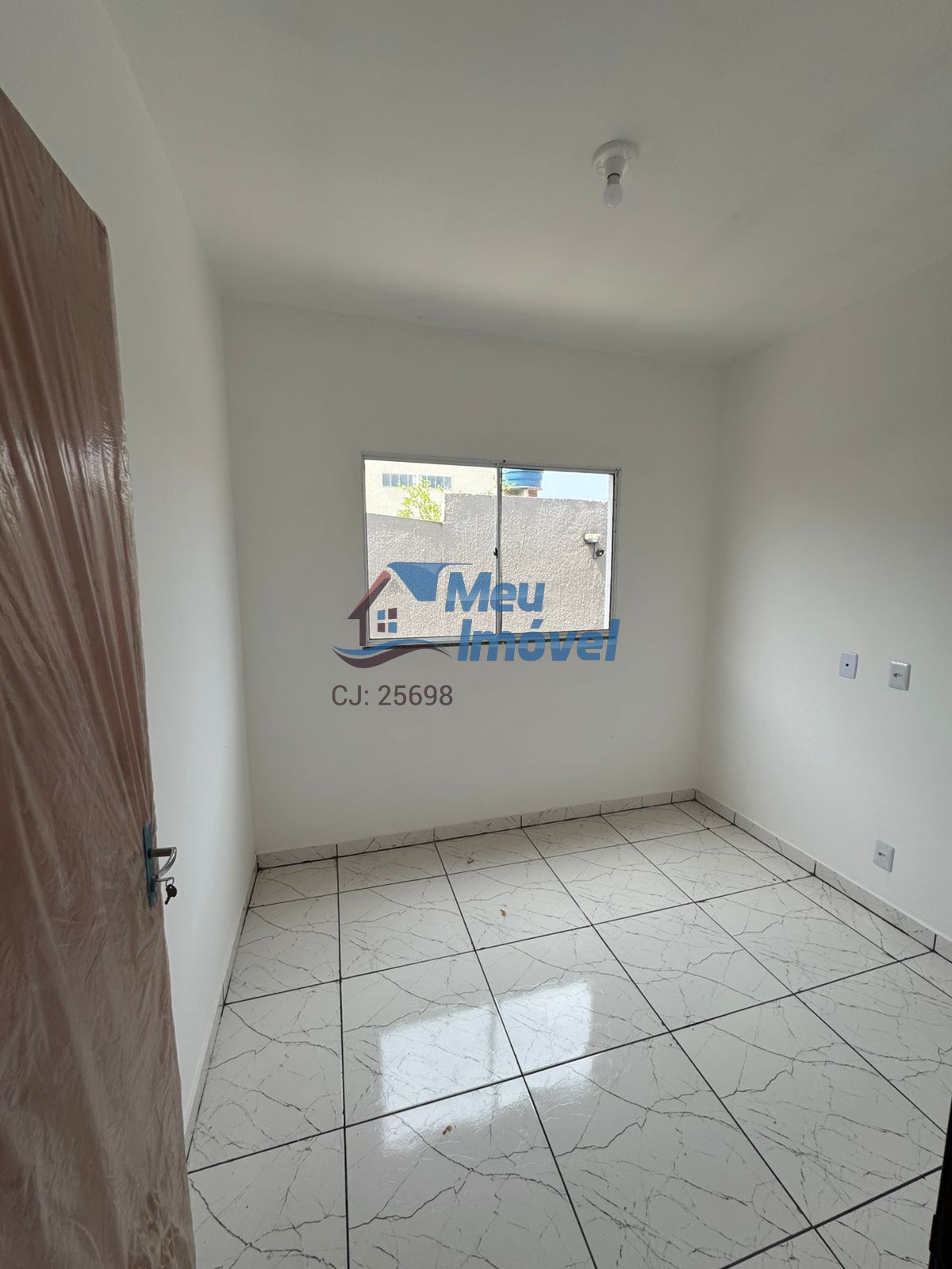Vila guará luziânia apto 2 quartos 1 vaga 45,13m² área exter