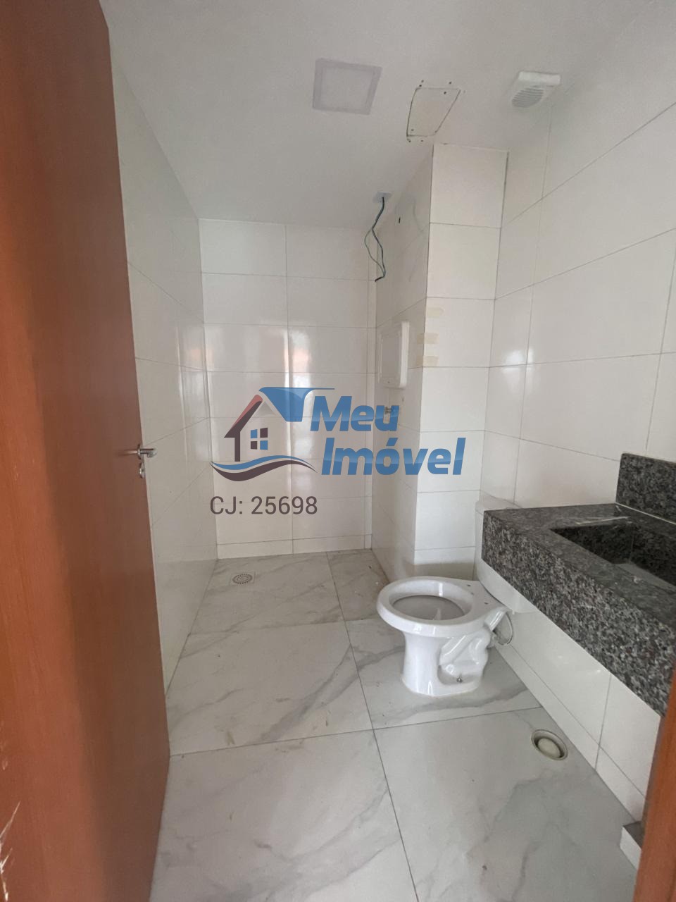 Residencial Veneza Samambaia Sul APTO 2 Quartos 1 Vaga 48m² Hall Bicicletário