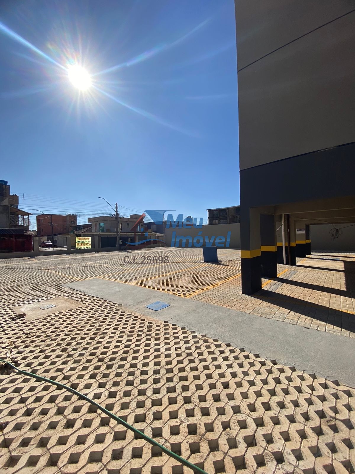 Residencial Veneza Samambaia Sul APTO 2 Quartos 1 Vaga 48m² Hall Bicicletário