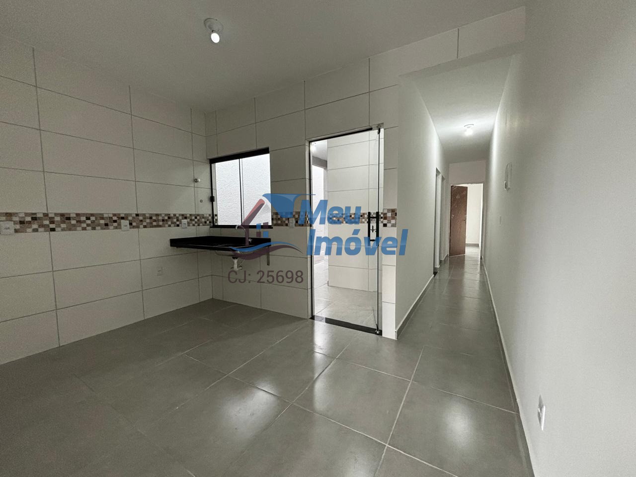 Parque alvorada luziânia casa 2 quartos 3 vagas 70m² área de